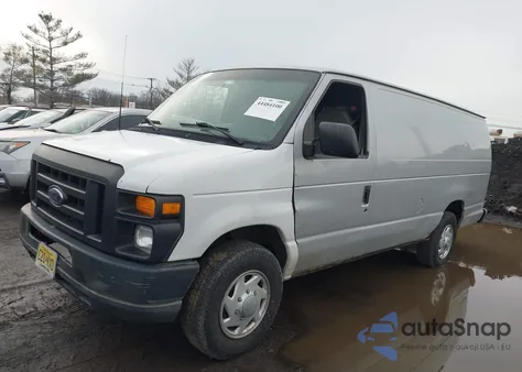 2002 Ford E-250 Commercial/Recreational z USA, uszkodzony, nr VIN 1FTNS24LX2HB16357